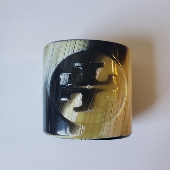 Tory Burch Limited Edition Logo Tortoise Shell Resin Bracelet Cuff Band - Picture 7 of 7